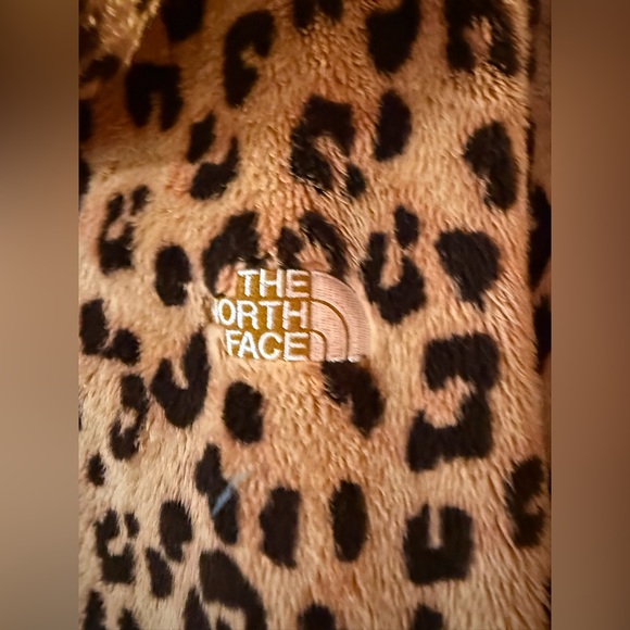 The North Face Tan and Black Animal Fleece Print Jacket - Picture 4 of 7